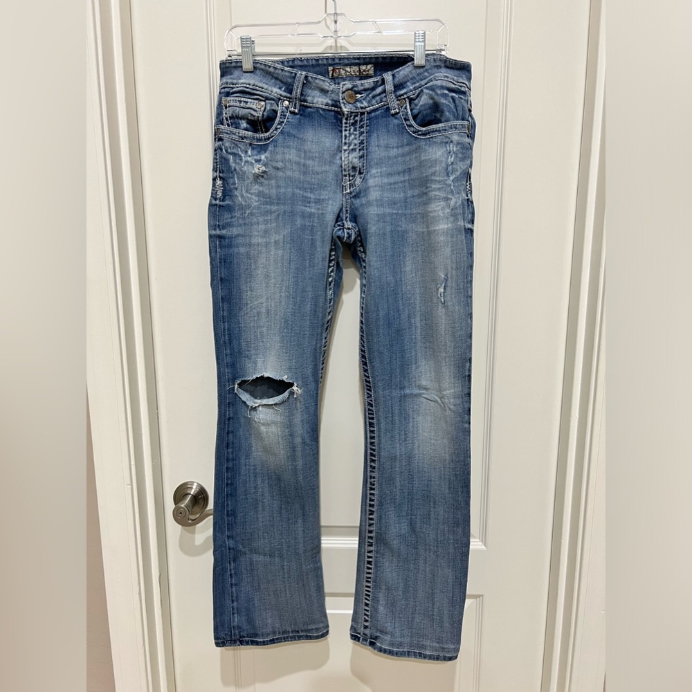 BKE Culture boot cut jeans, size 31 - Picture 9 of 11